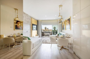 WHome Seaside Retreat With Balcony Close to Casino Estoril